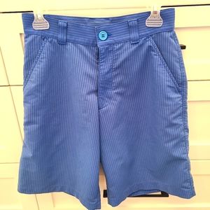 Under Armour shorts/ size 28